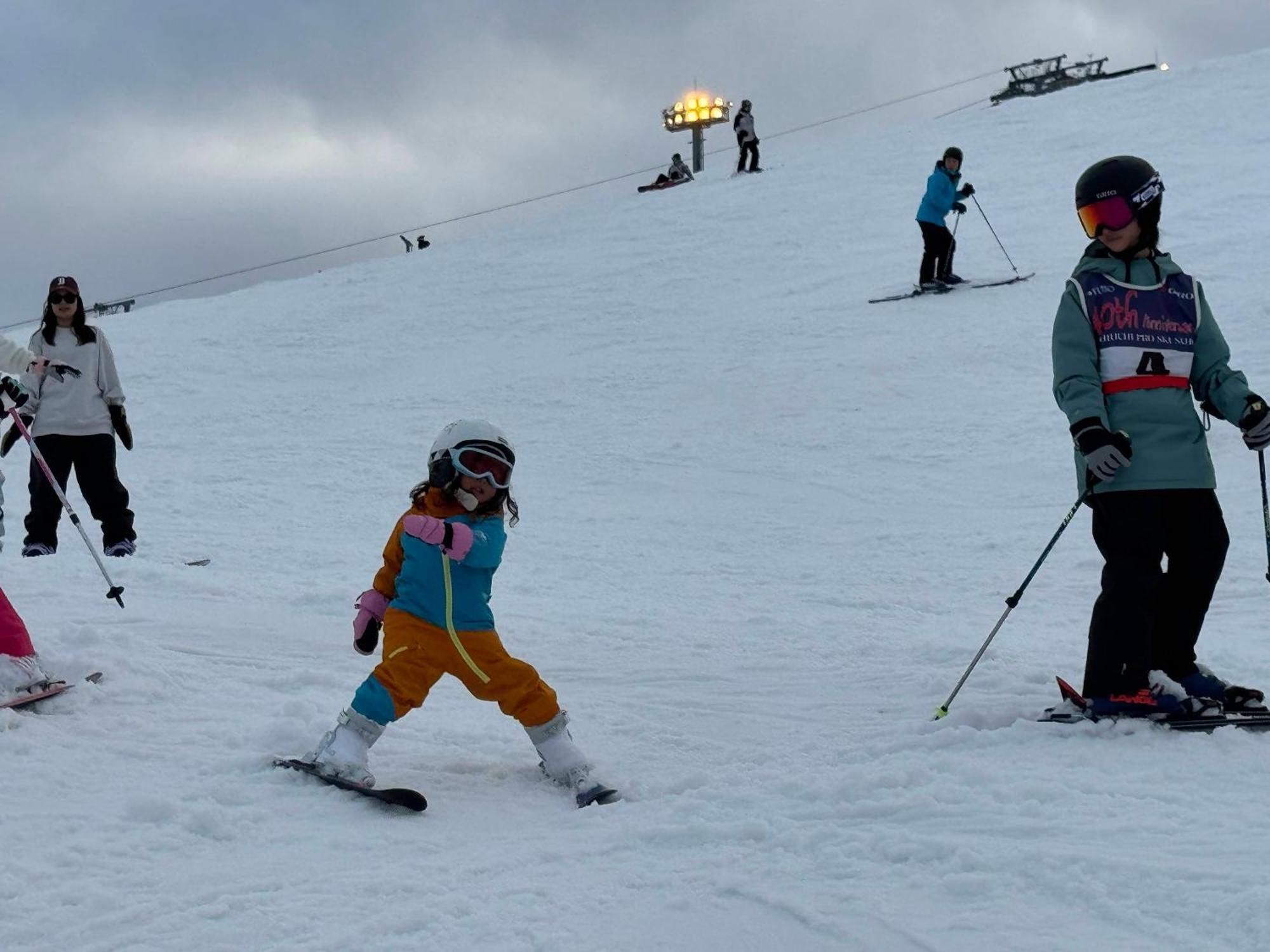 Ishiuchi Ski Center Minamiuonuma Extérieur photo